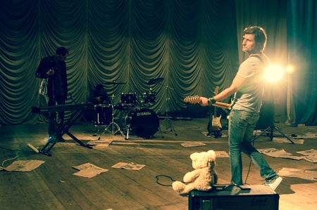 Віктор Винник у кліпі "Сестра"